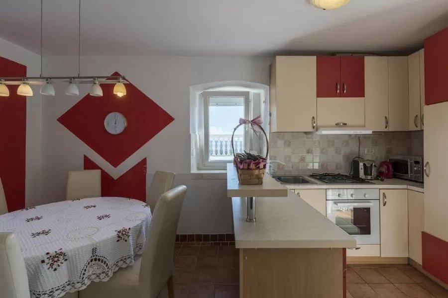 Haus Zu vermieten - ISTARSKA BRTONIGLA