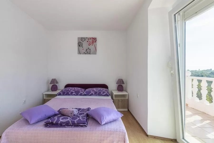Haus Zu vermieten - ISTARSKA BRTONIGLA