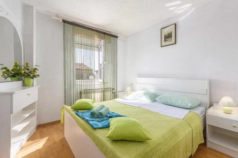 Haus Zu vermieten - ISTARSKA BRTONIGLA