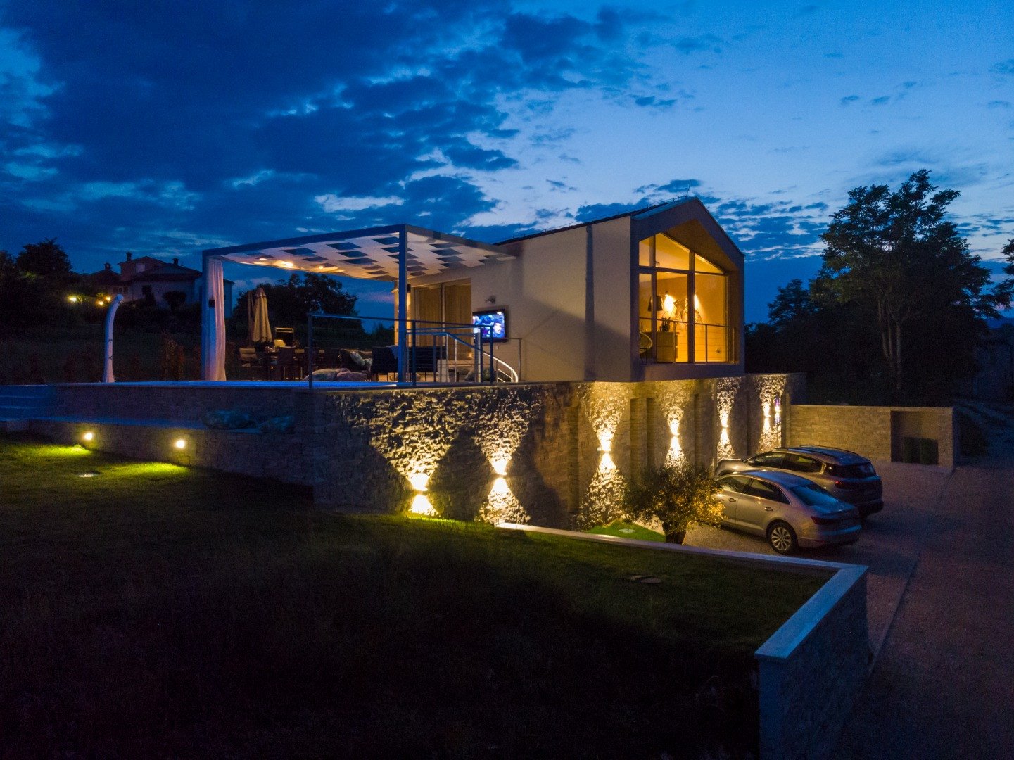Maison À louer - ISTARSKA KAROJBA