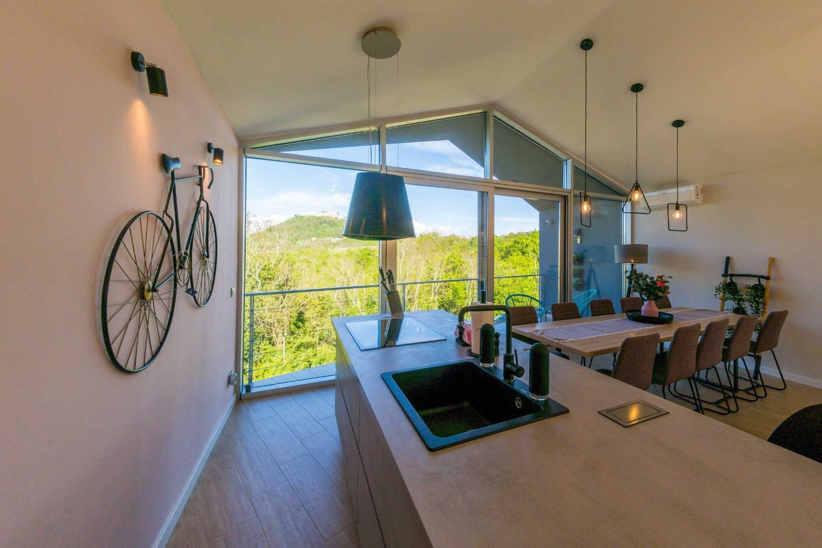 Maison À louer - ISTARSKA KAROJBA