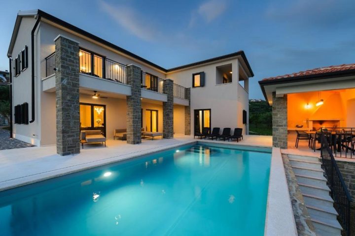 Casa in vendita 288 m² – Buje