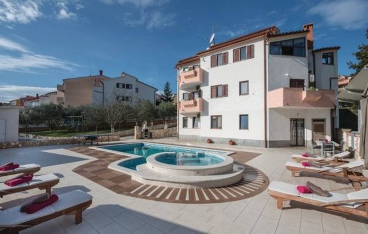 Haus zu verkaufen 342 m² – Pula