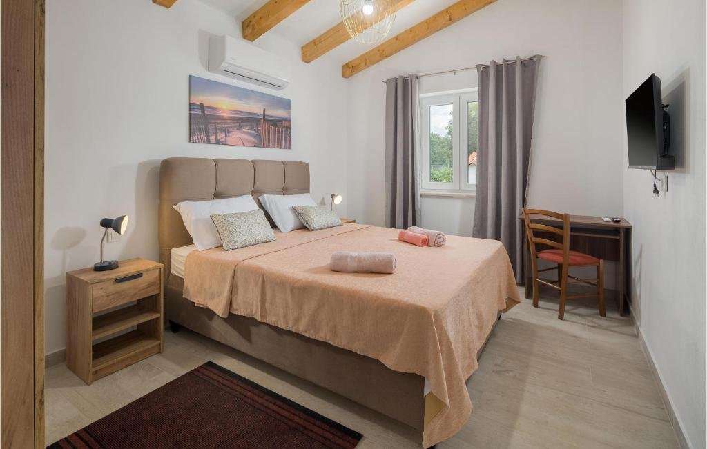House For rent - ISTARSKA CEROVLJE