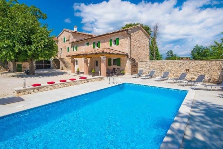 Dom na prenájom 120 m² – Žminj