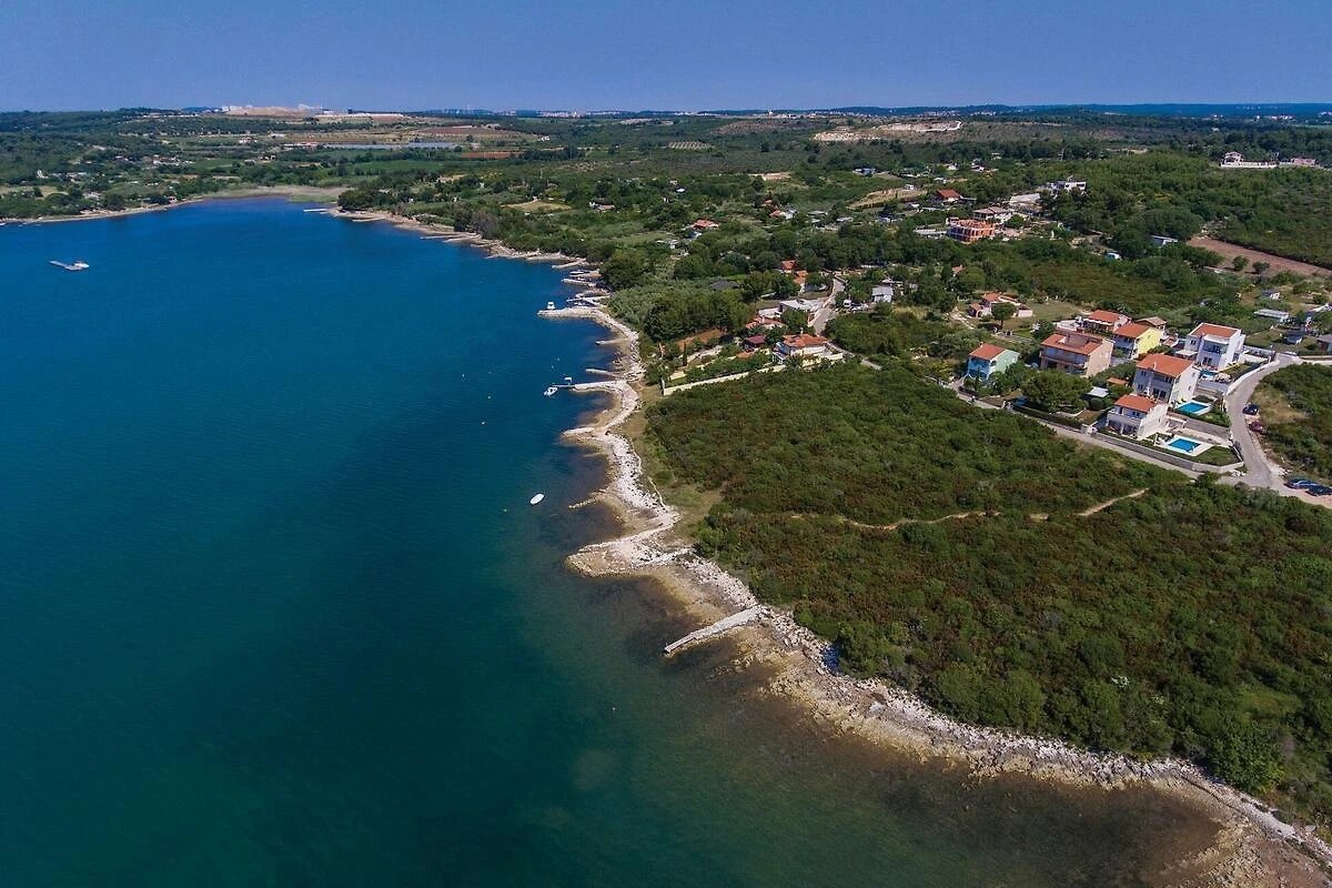 Haus Zu vermieten - ISTARSKA LIžNJAN