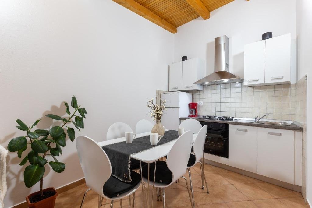 House For rent - ISTARSKA FAžANA