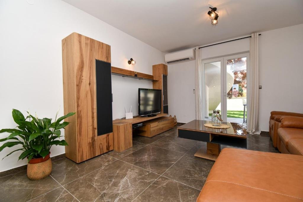Maison À louer - ISTARSKA LIžNJAN