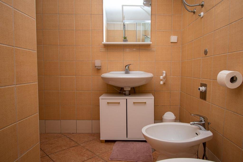 Hiša Naprodaj - ISTARSKA Ližnjan