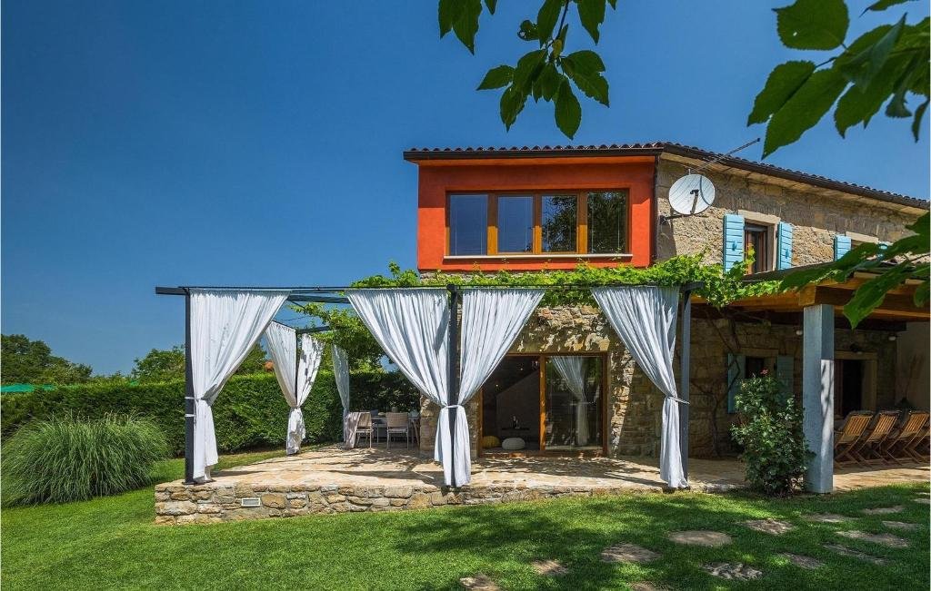 Kuća Za najam - ISTARSKA BUZET
