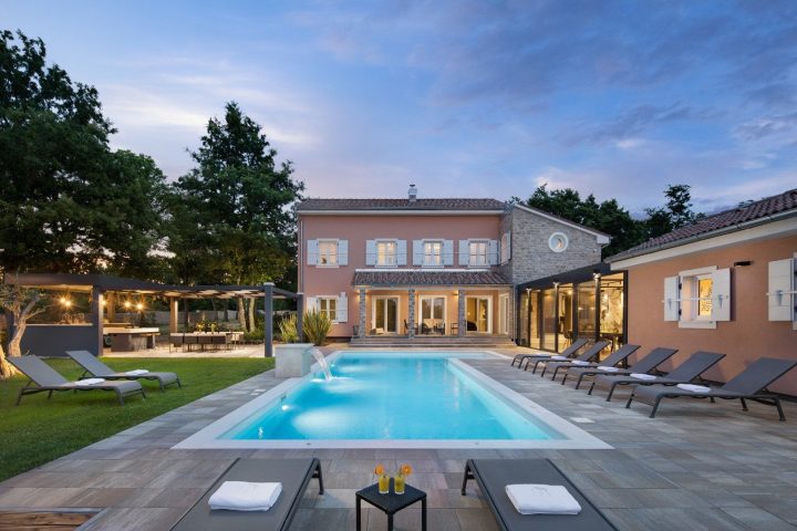 Kuća za najam 278 m² – Svetvinčenat