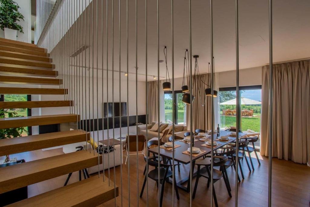 Haus Zu vermieten - ISTARSKA CEROVLJE