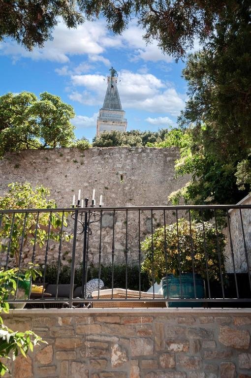 Hiša Za najem - ISTARSKA ROVINJ
