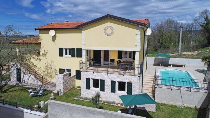 Haus zu vermieten 120 m² – Mugeba