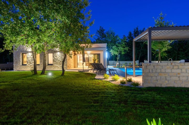 Kuća za najam 125 m² – Svetvinčenat