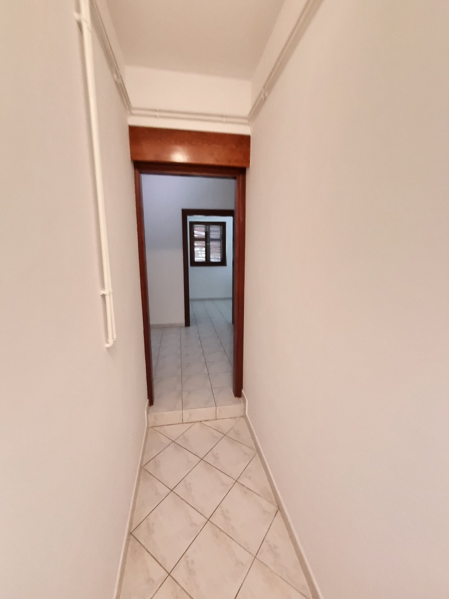 Haus Zu vermieten - ISTARSKA CEROVLJE
