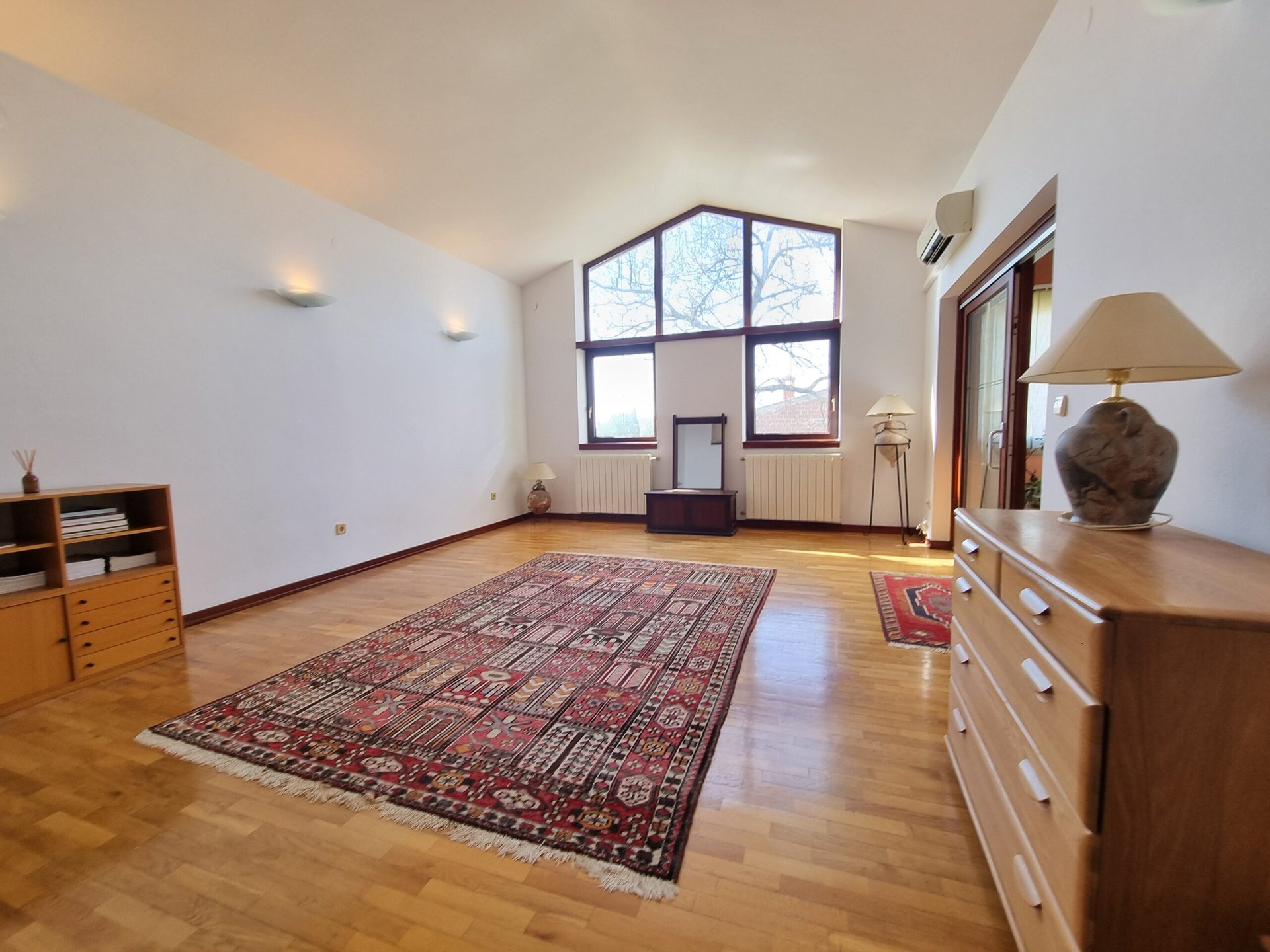 Haus Zu vermieten - ISTARSKA CEROVLJE