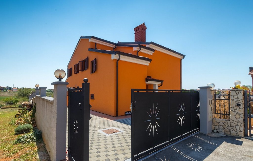 Dům K pronájmu - ISTARSKA FAžANA