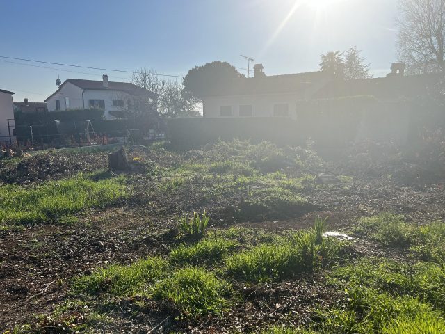 Terrain à louer 589 m² – Poreč