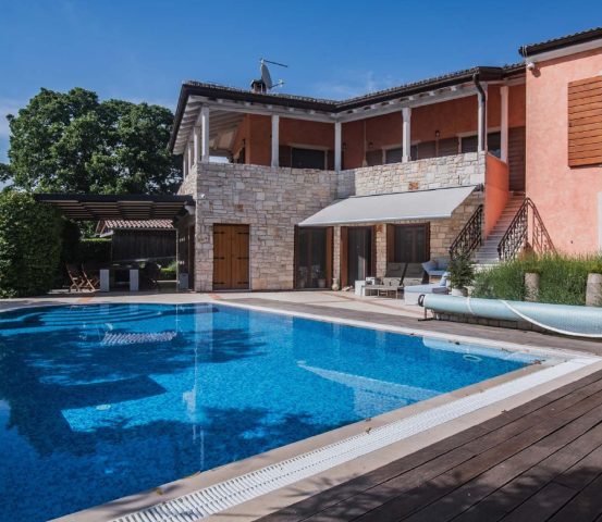 Dom na prenájom 388 m² – Rovinj