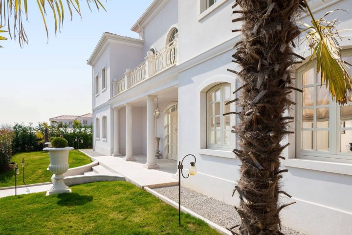 Maison à louer 492 m² – Vabriga