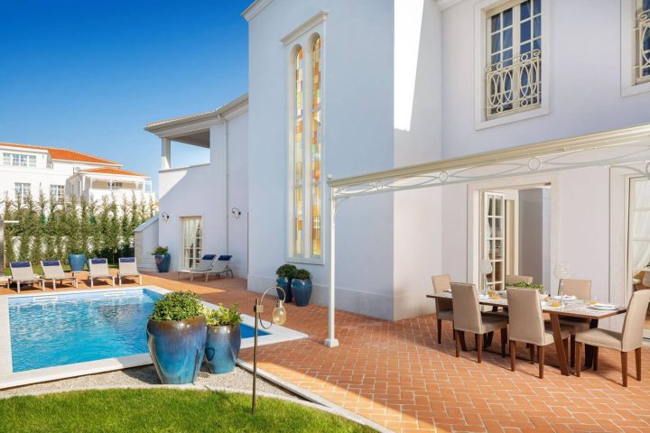 Maison à louer 302 m² – Vabriga