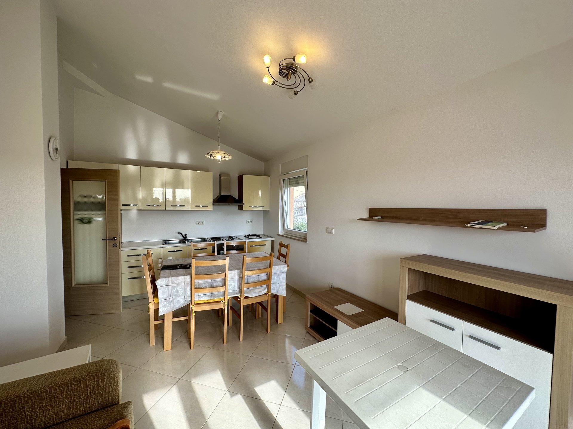 Apartmán K pronájmu - ISTARSKA CEROVLJE