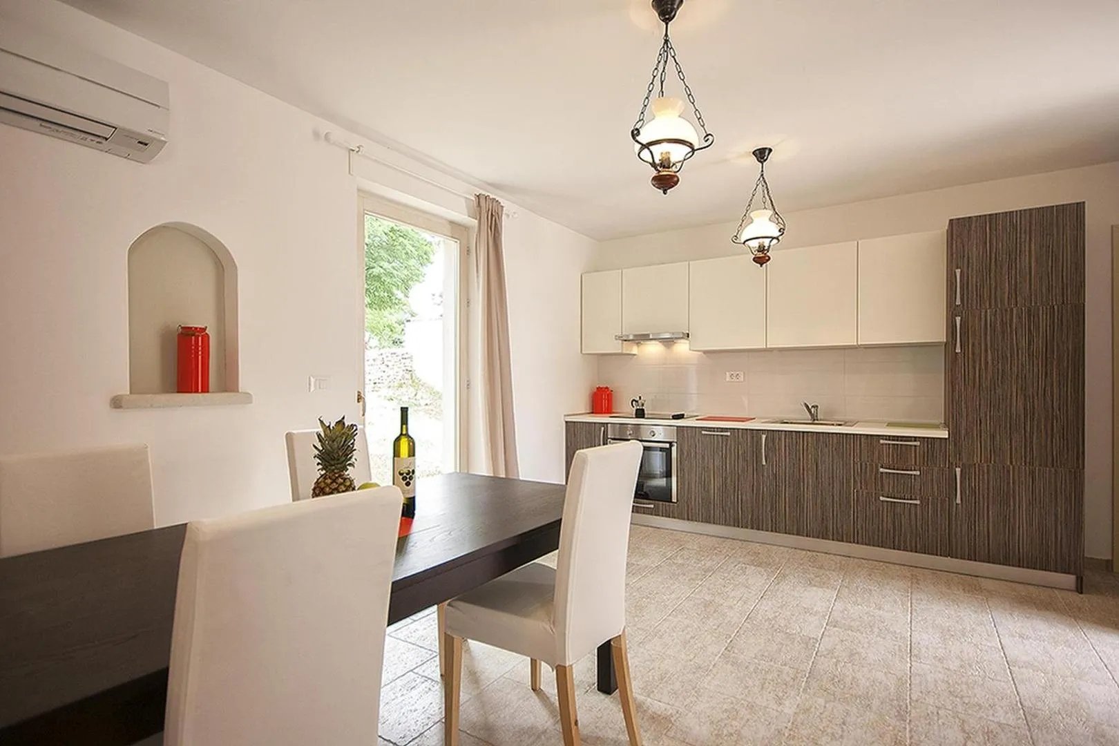 Maison À louer - ISTARSKA CEROVLJE