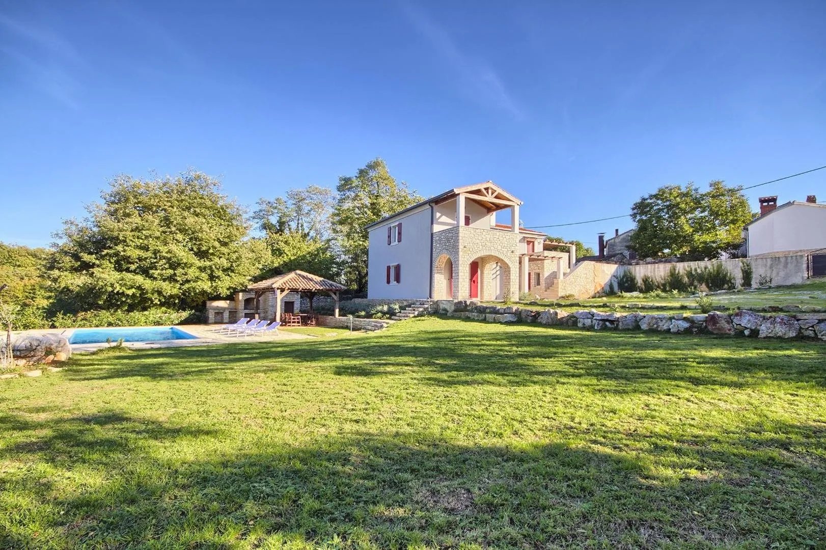 Maison À louer - ISTARSKA CEROVLJE