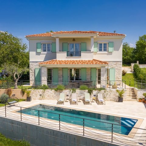 Dom na prenájom 180 m² – Poreč