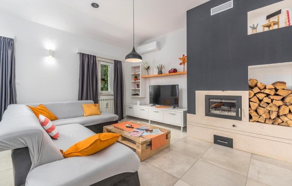 House For rent - ISTARSKA CEROVLJE