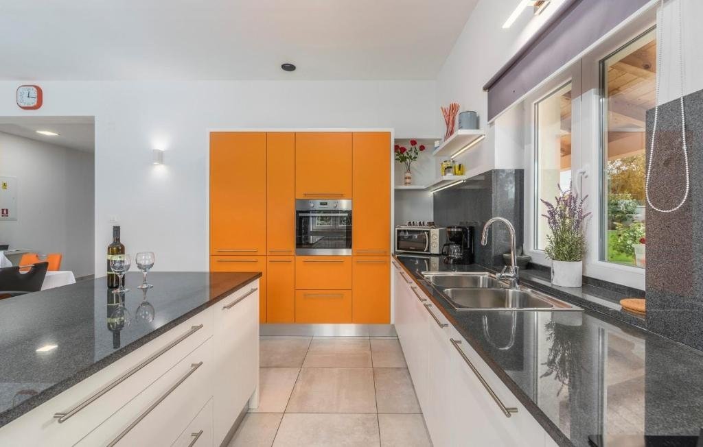 House For rent - ISTARSKA CEROVLJE
