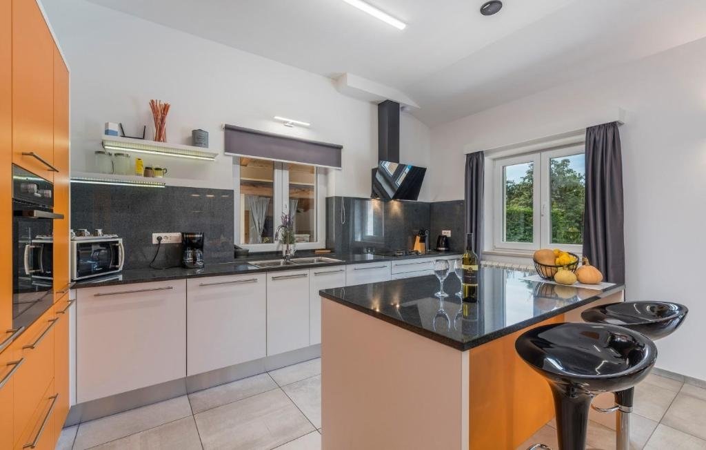 House For rent - ISTARSKA CEROVLJE