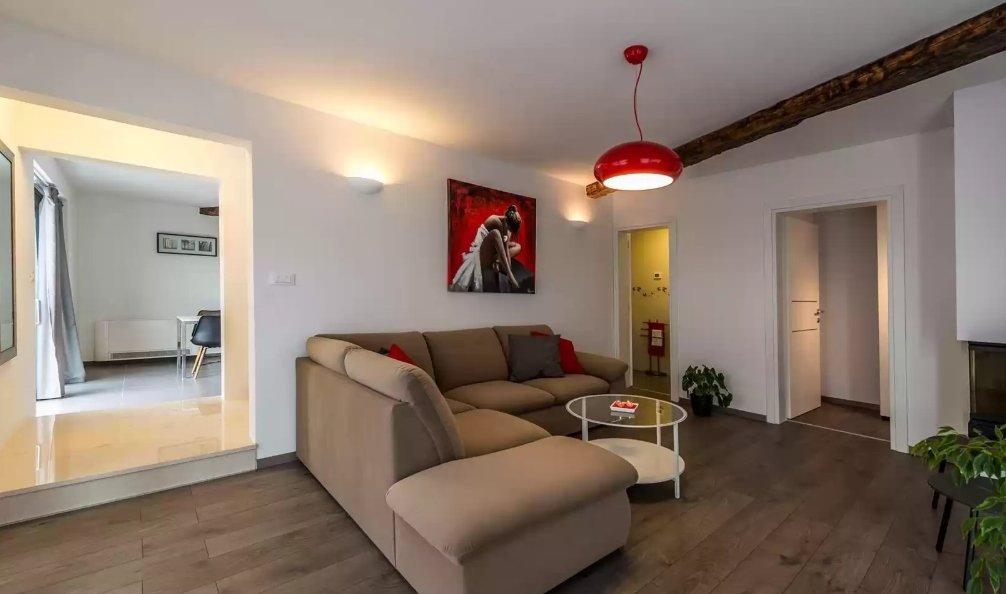 House For rent - ISTARSKA CEROVLJE