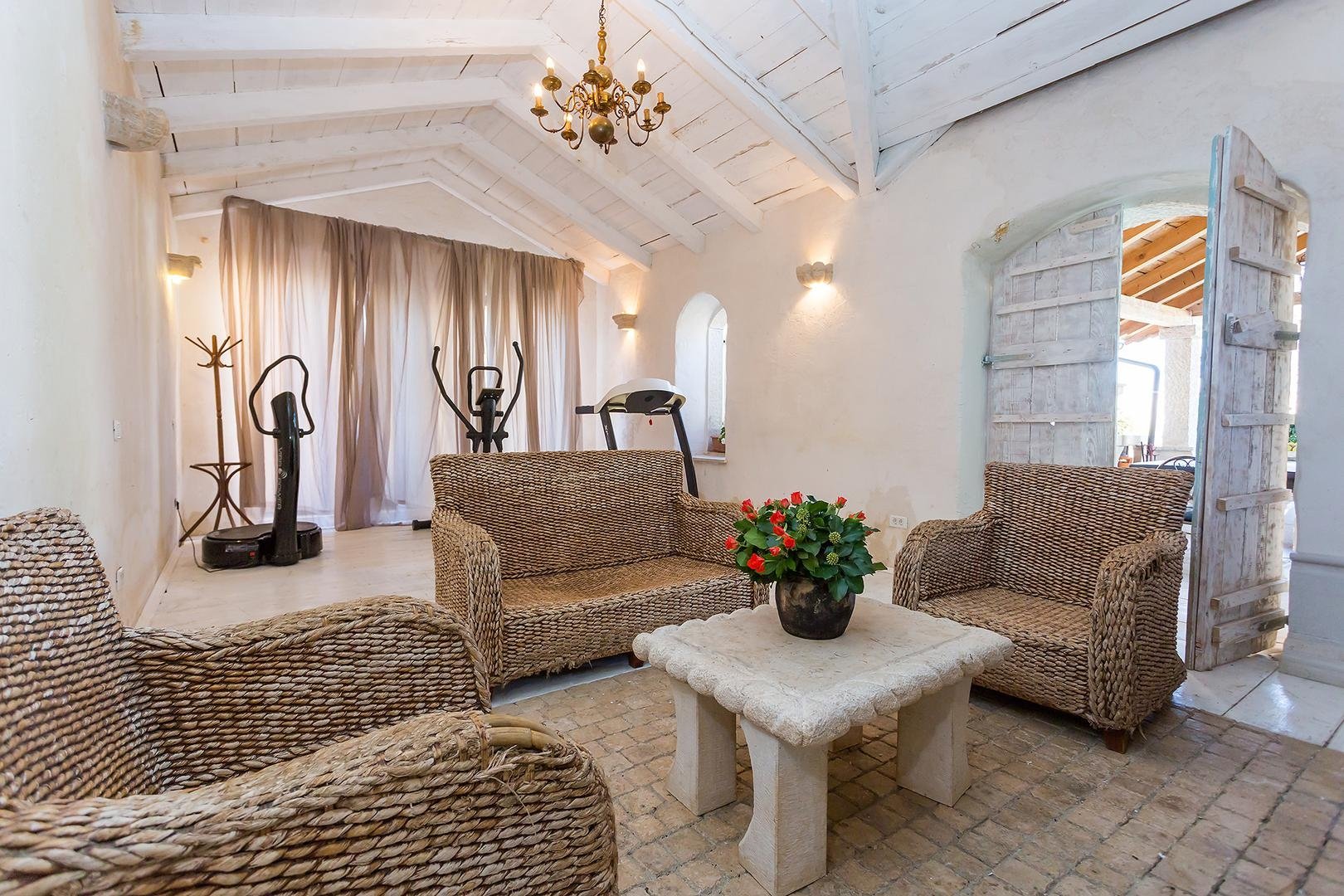 House For rent - ISTARSKA PAZIN - OKOLICA