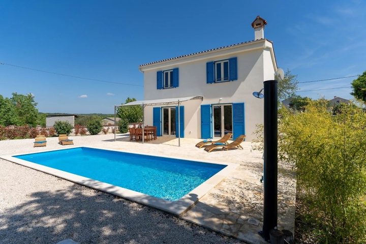 Maison à louer 106 m² – Poreč