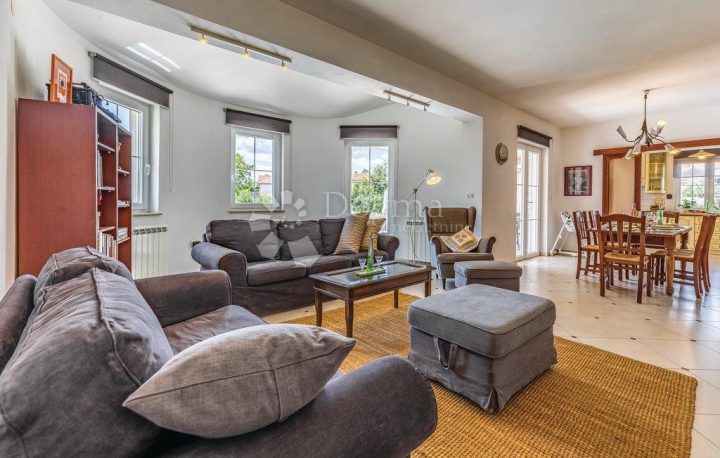 Haus Zu verkaufen - Istarska Marčana - foto 3/16