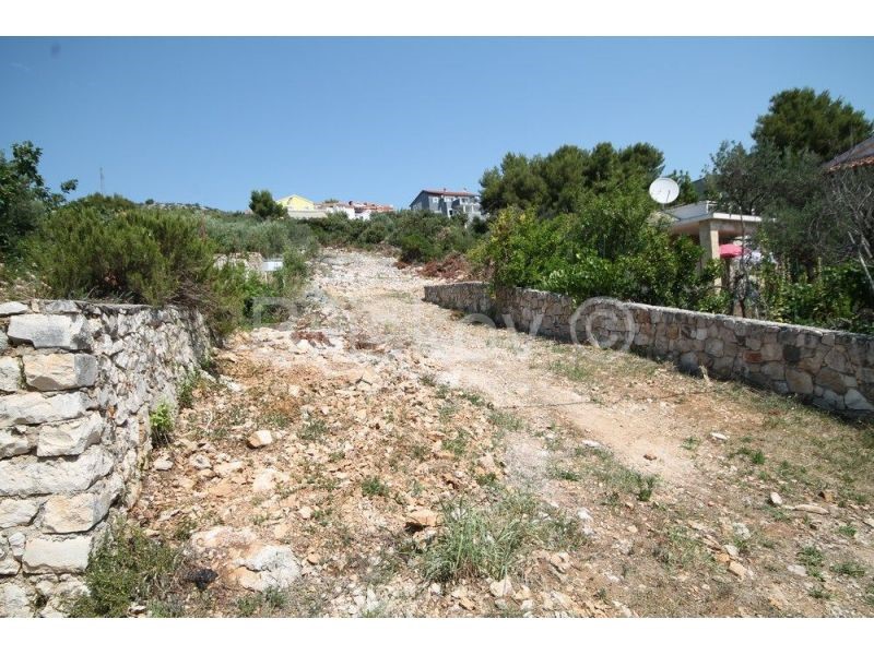 Land For sale - SPLITSKO-DALMATINSKA  MARINA 