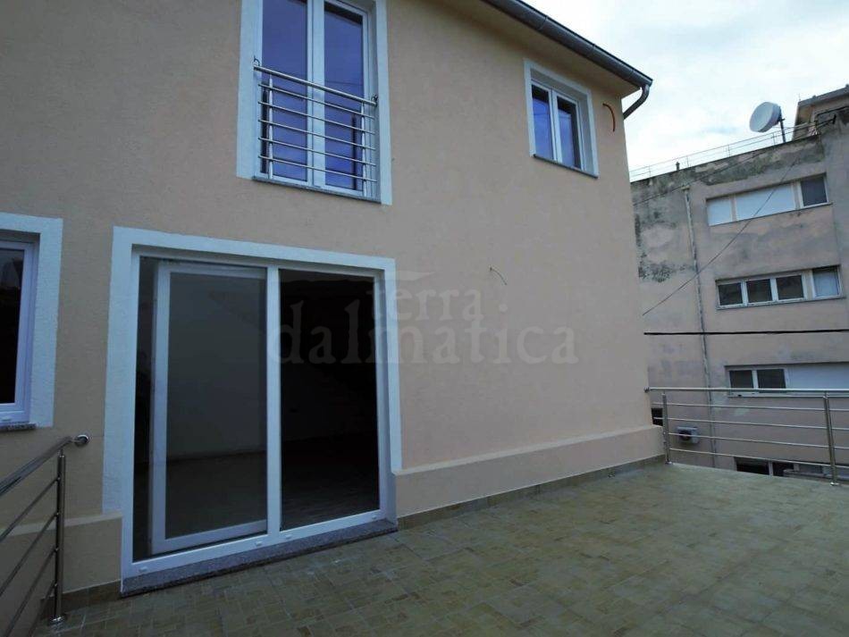 Flat For sale - ŠIBENSKO-KNINSKA  ŠIBENIK 