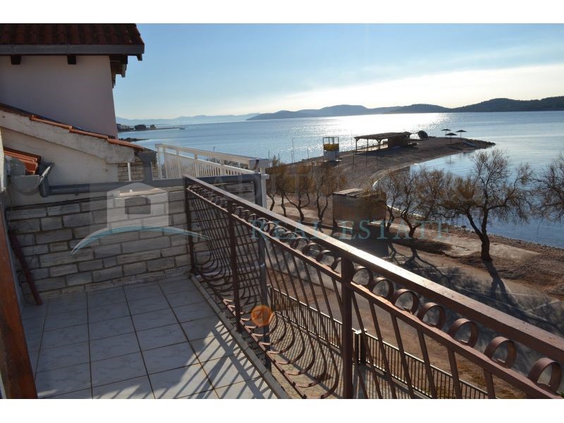 House For sale - ŠIBENSKO-KNINSKA  VODICE 