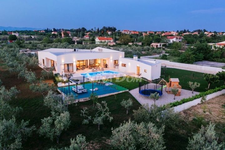 Casa In vendita SMOKOVIĆ