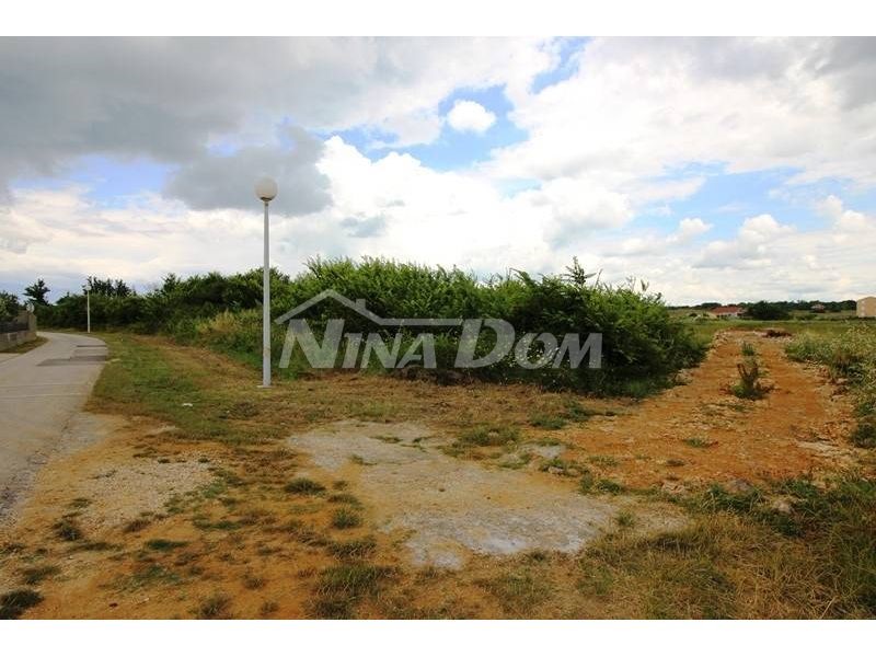 Land For sale PRIVLAKA