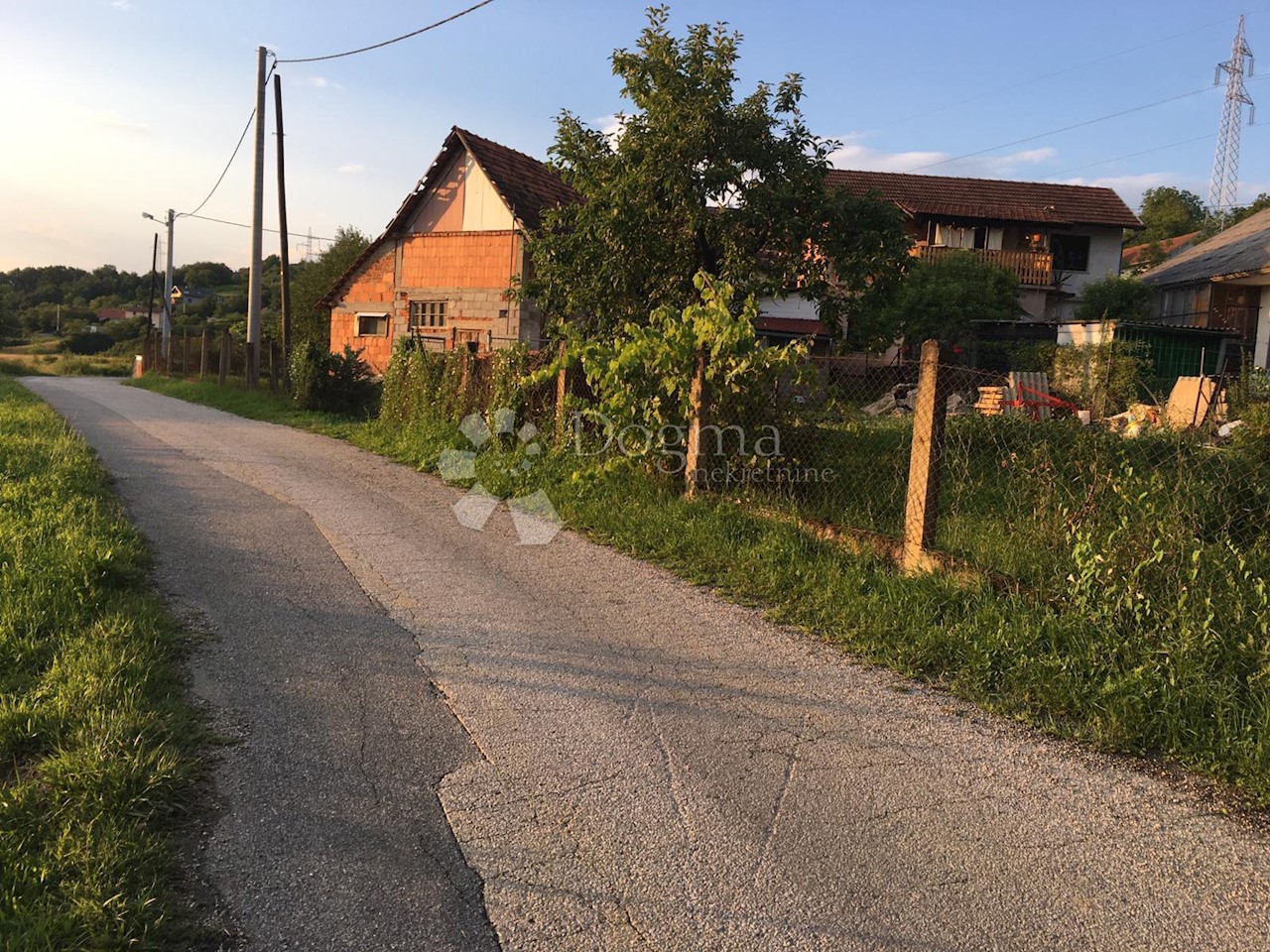 Działka Na sprzedaż - GRAD ZAGREB  ZAGREB 