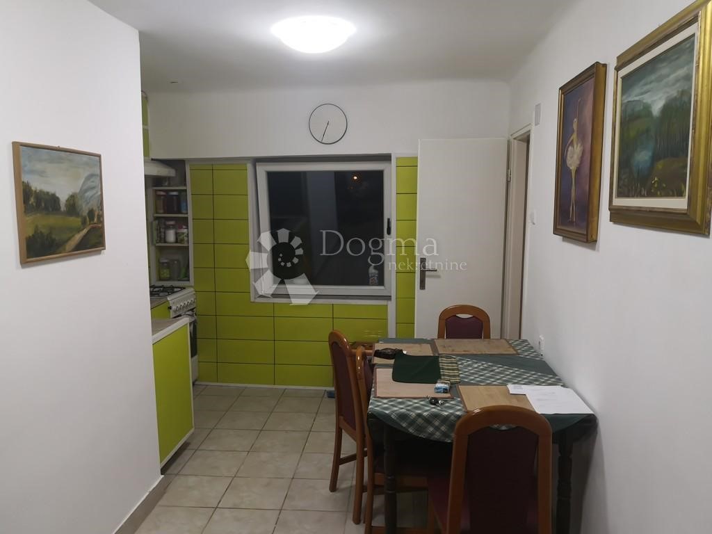 Appartement À vendre TRNJE