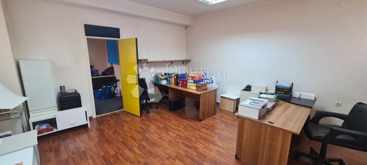 Poslovni prostor Za najam - Primorsko-goranska Rijeka - foto 3/14
