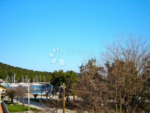 Land For sale UGLJAN