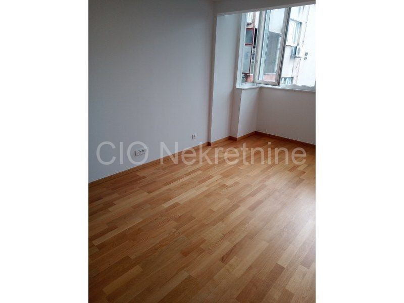 Business premises For rent MANUŠ