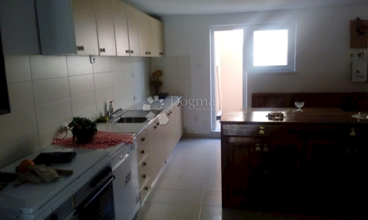 Apartmán Na prodej - PRIMORSKO-GORANSKA  MALI LOŠINJ 