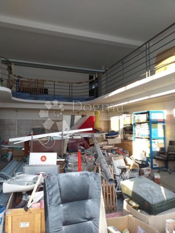 Locaux commerciaux À louer - Primorsko-goranska Matulji - foto 3/4