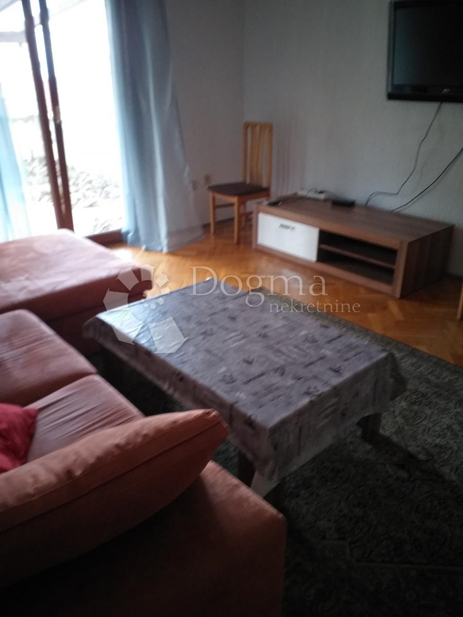 Mieszkanie Do wynajęcia - Primorsko-goranska Rijeka - foto 1/6